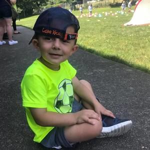 Meet your Posher, Crystal